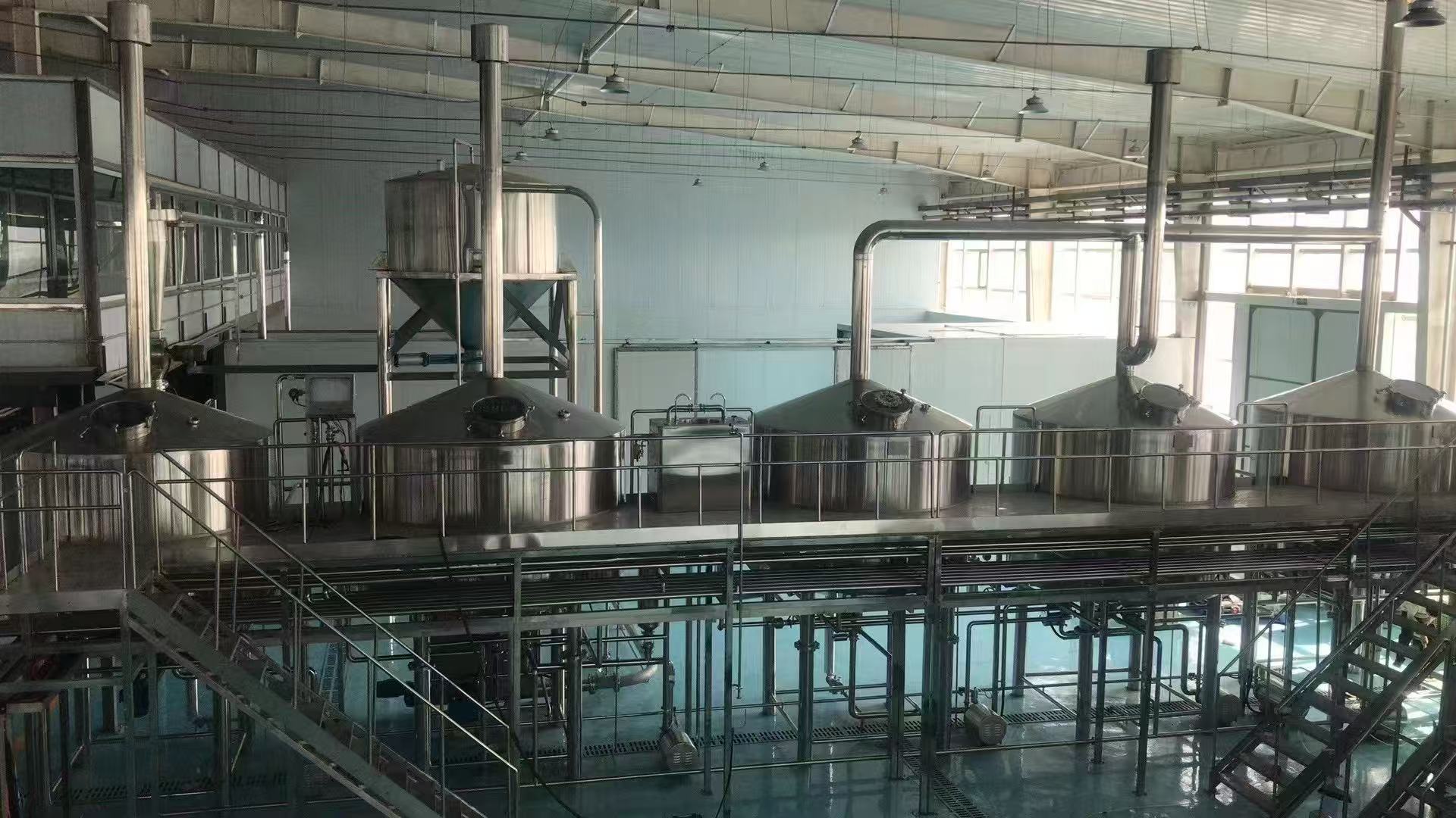 南皮精酿啤酒设备厂—精酿啤酒设备主要生产工艺与核心技术